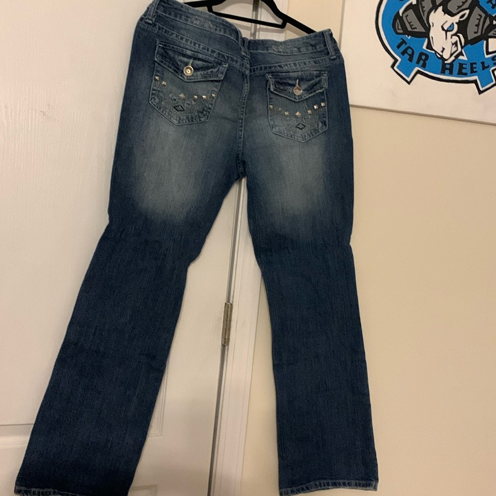 Womens apt 9 boot cut jeans. Size 14R